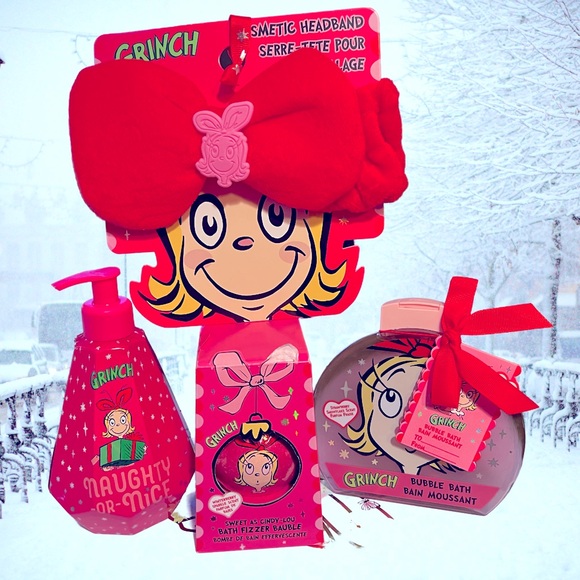 Grinch Cindy-Lou NWT Christmas Bath Body Bubble Bath Fizzer Hand Wash Head Band - Picture 1 of 10
